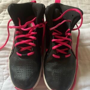 Nike Hightop Basketball Shoes - Girls Size 4.